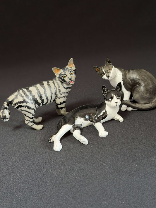ねこオブジェクトシリーズ　③エレナねこ3兄妹